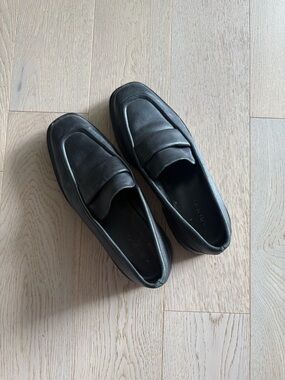 Vince Black Leather Loafers